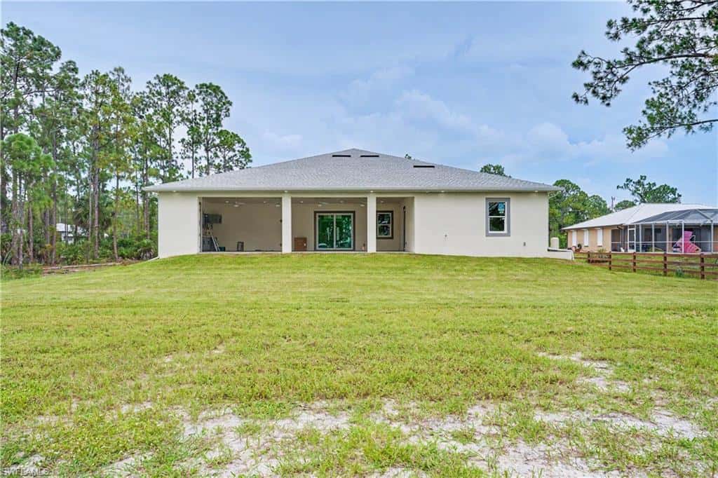 1113 Leroy Ave, Lehigh Acres, photo 37