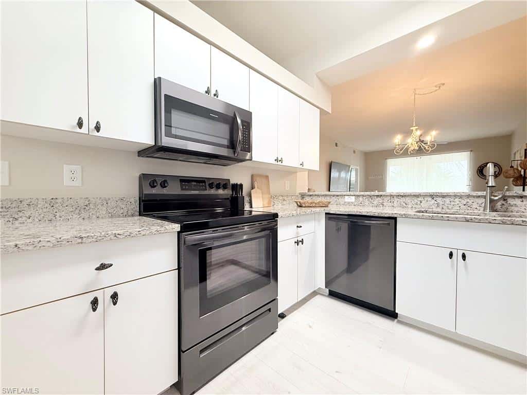 7515 Stoneybrook Dr #835, Naples, photo 4