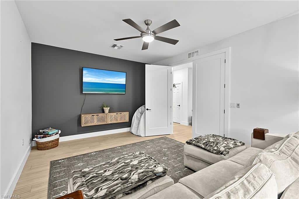 9214 Bexley Dr, Fort Myers, photo 6