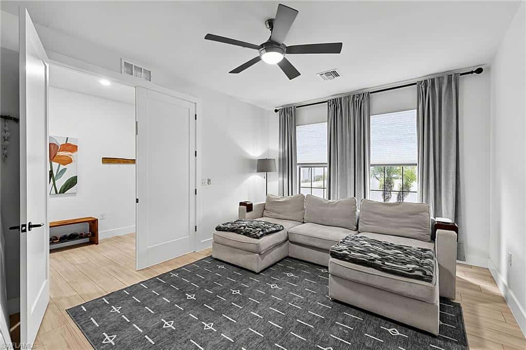9214 Bexley Dr, Fort Myers, photo 5