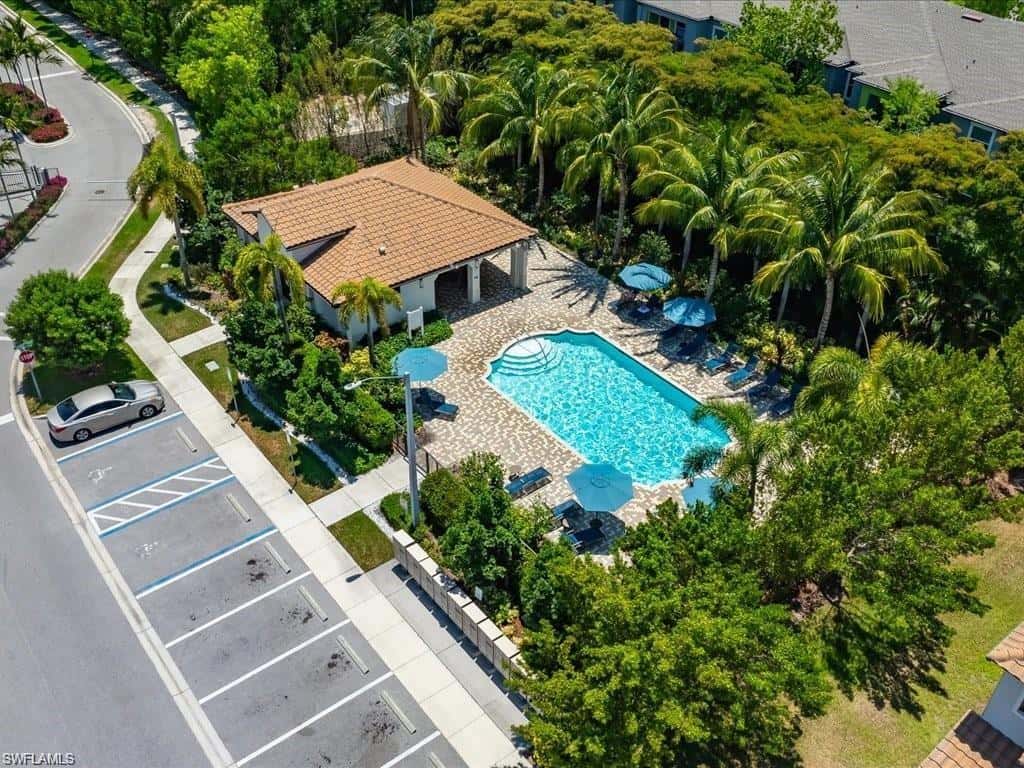 8812 Madrid Cir, Naples, photo 37