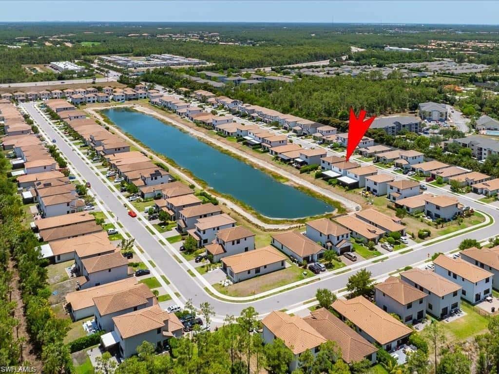 8812 Madrid Cir, Naples, photo 35