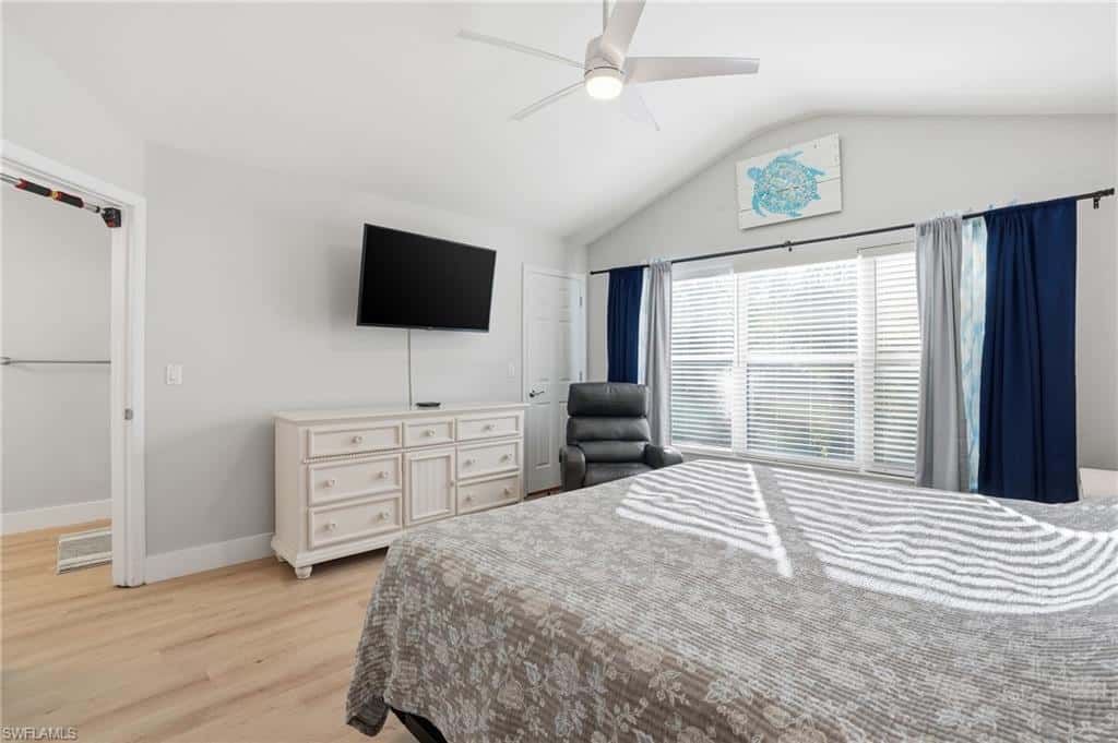 15671 Marcello Cir #124, Naples, photo 17