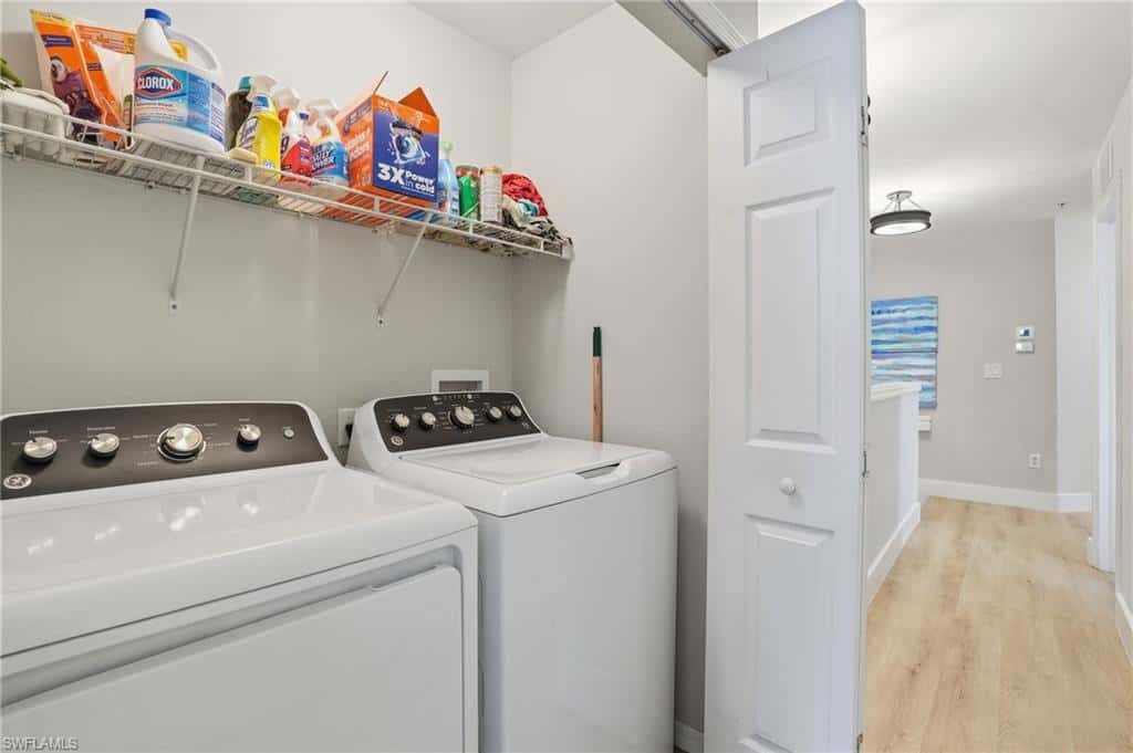 15671 Marcello Cir #124, Naples, photo 29