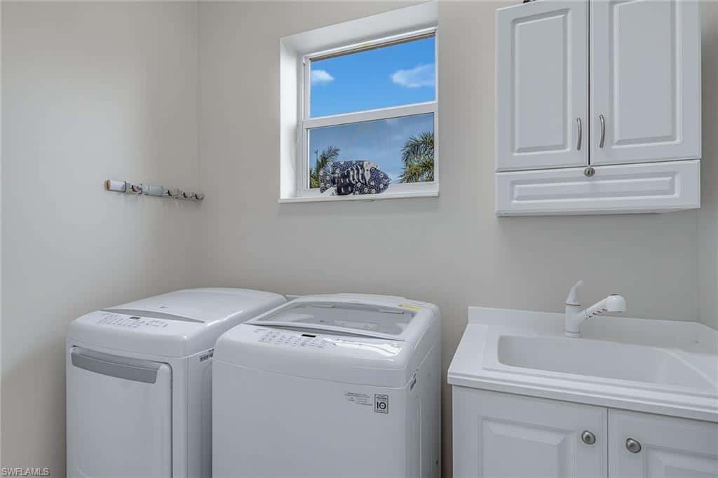 3053 Aviamar Cir #203, Naples, photo 22