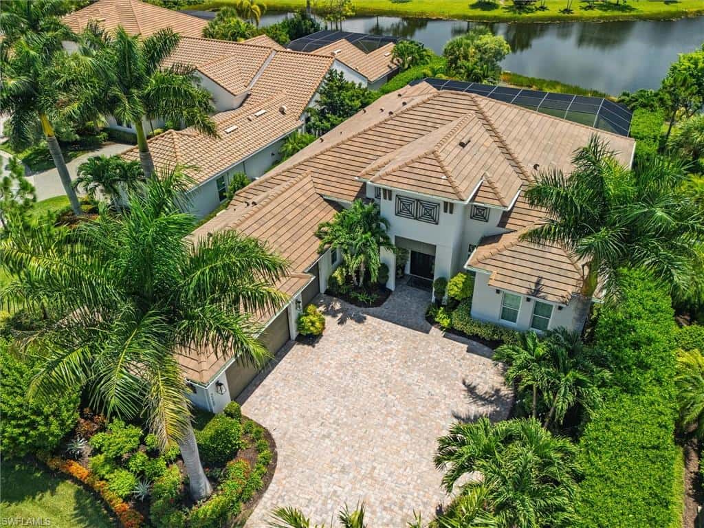 3245 Cullowee Ln, Naples, photo 47