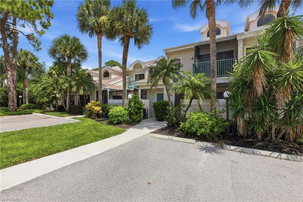 81 Emerald Woods Dr #m3, Naples, photo 4