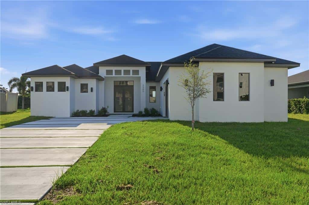 2305 15th Pl, Cape Coral, photo 4