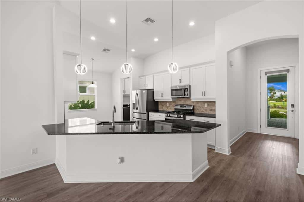 15880 Elina Sky Dr, Punta Gorda, photo 12