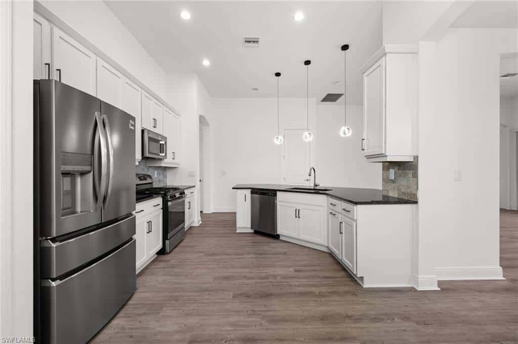 15880 Elina Sky Dr, Punta Gorda, photo 10