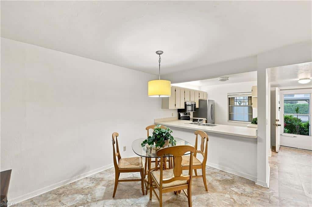 2612 Kings Lake Blvd #2-103, Naples, photo 6