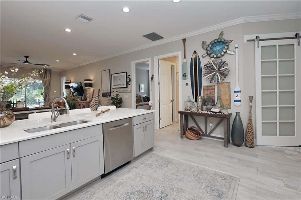 1169 Town And River Dr, Fort Myers, photo 10
