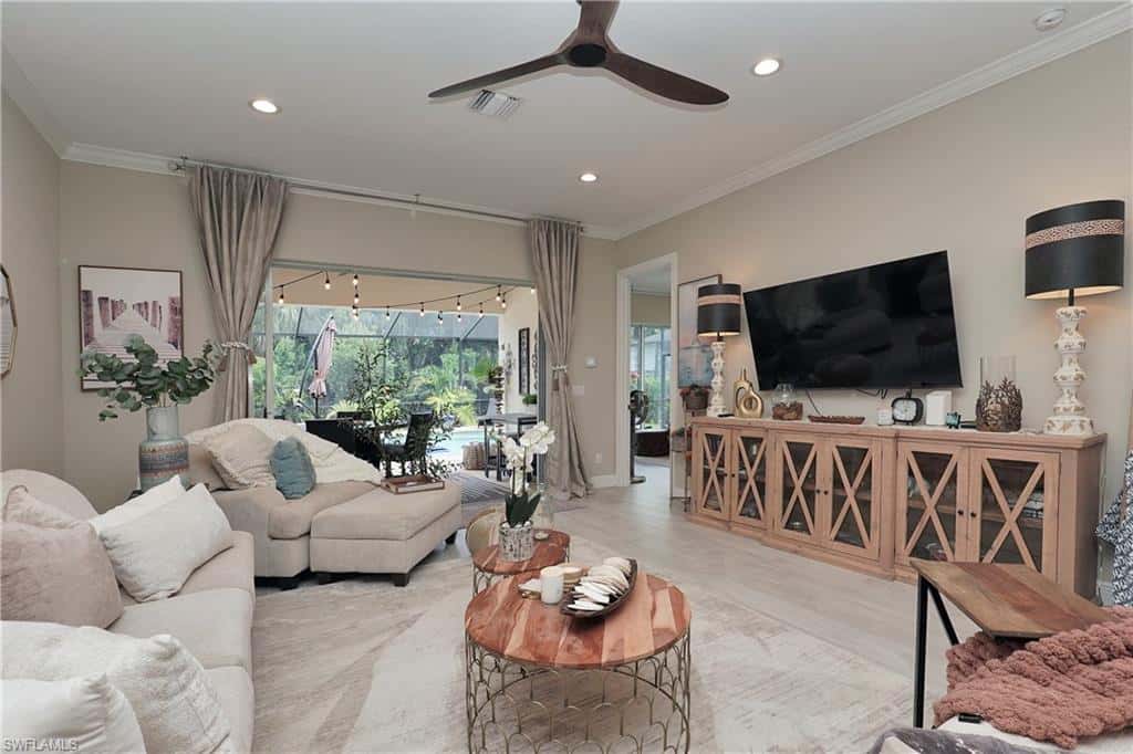1169 Town And River Dr, Fort Myers, photo 18