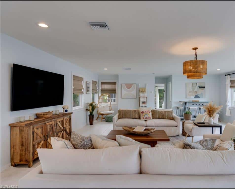 9214 Kincaid Ct, Sanibel, photo 5