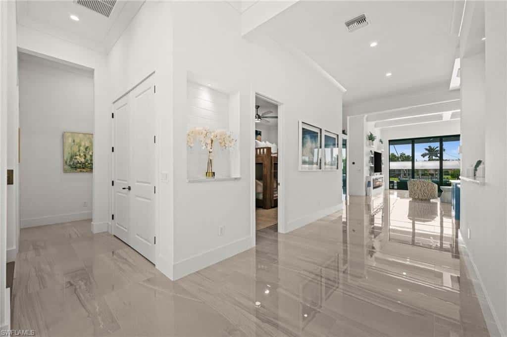 5305 Bayshore Ave, Cape Coral, photo 4