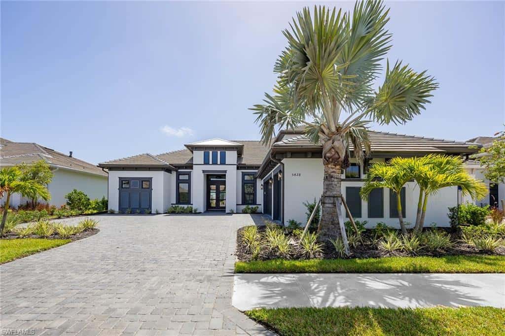 15428 Turin Dr, Naples, photo 16