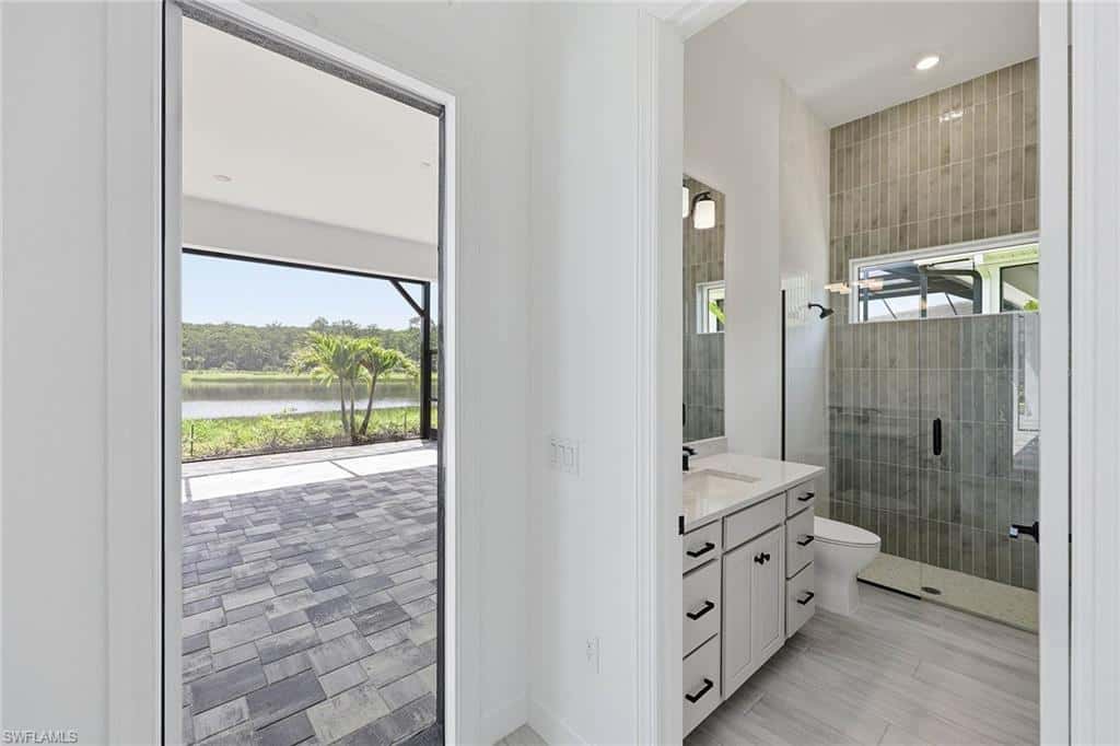 15428 Turin Dr, Naples, photo 30
