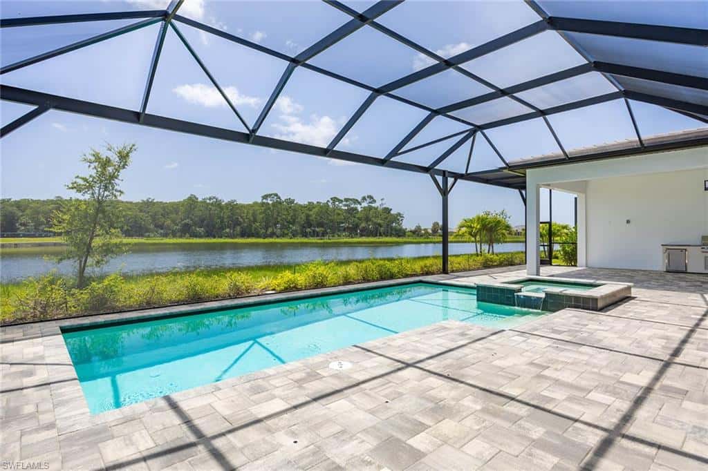 15428 Turin Dr, Naples, photo 33