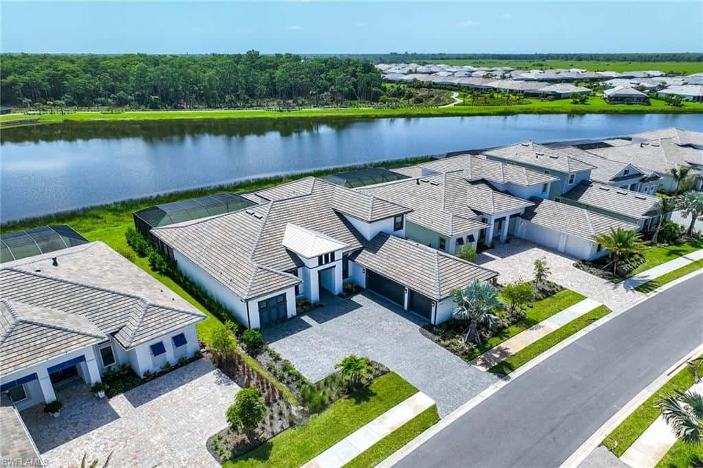15428 Turin Dr, Naples, photo 14