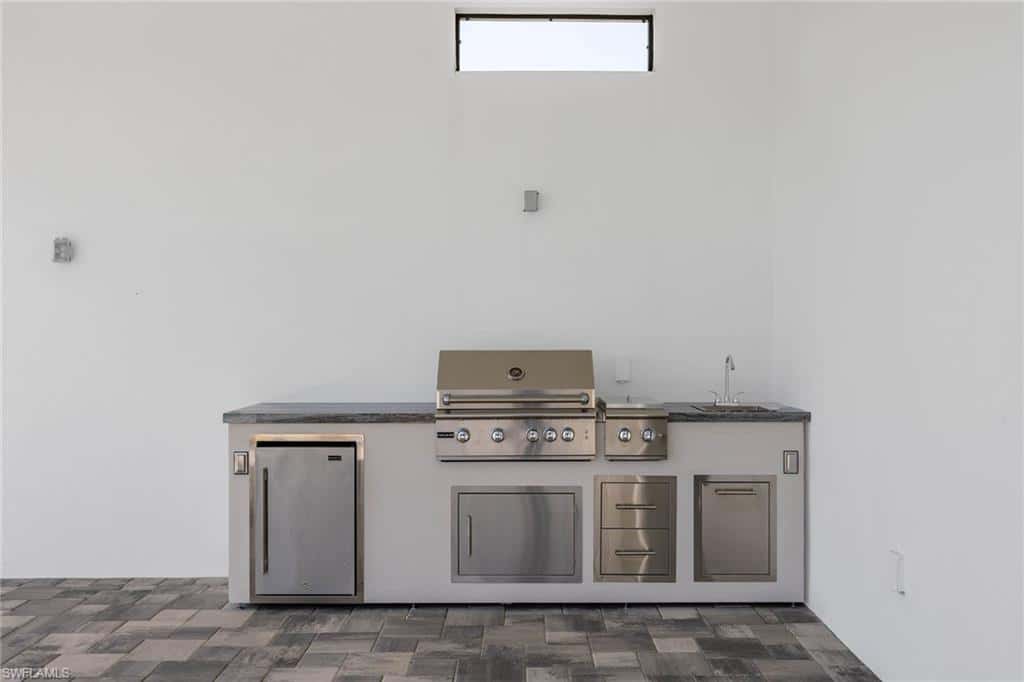 15428 Turin Dr, Naples, photo 35