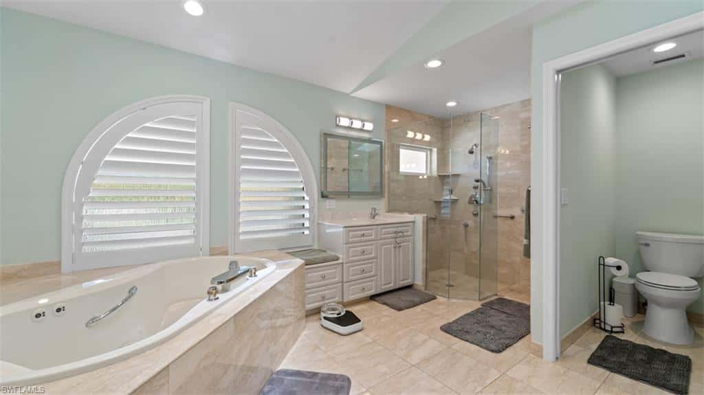 16918 Timberlakes Dr, Fort Myers, photo 30