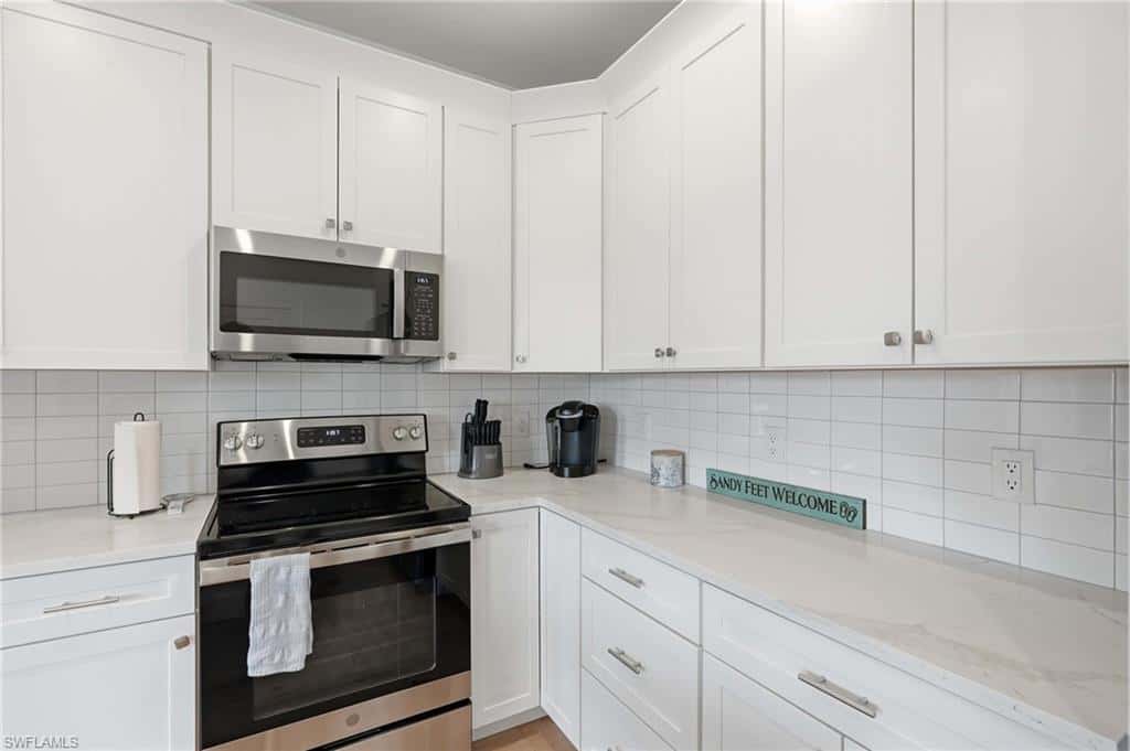 27841 Wisconsin St, Bonita Springs, photo 8