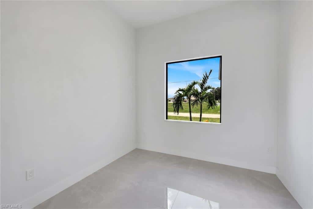 2214 15th Ter, Cape Coral, photo 26