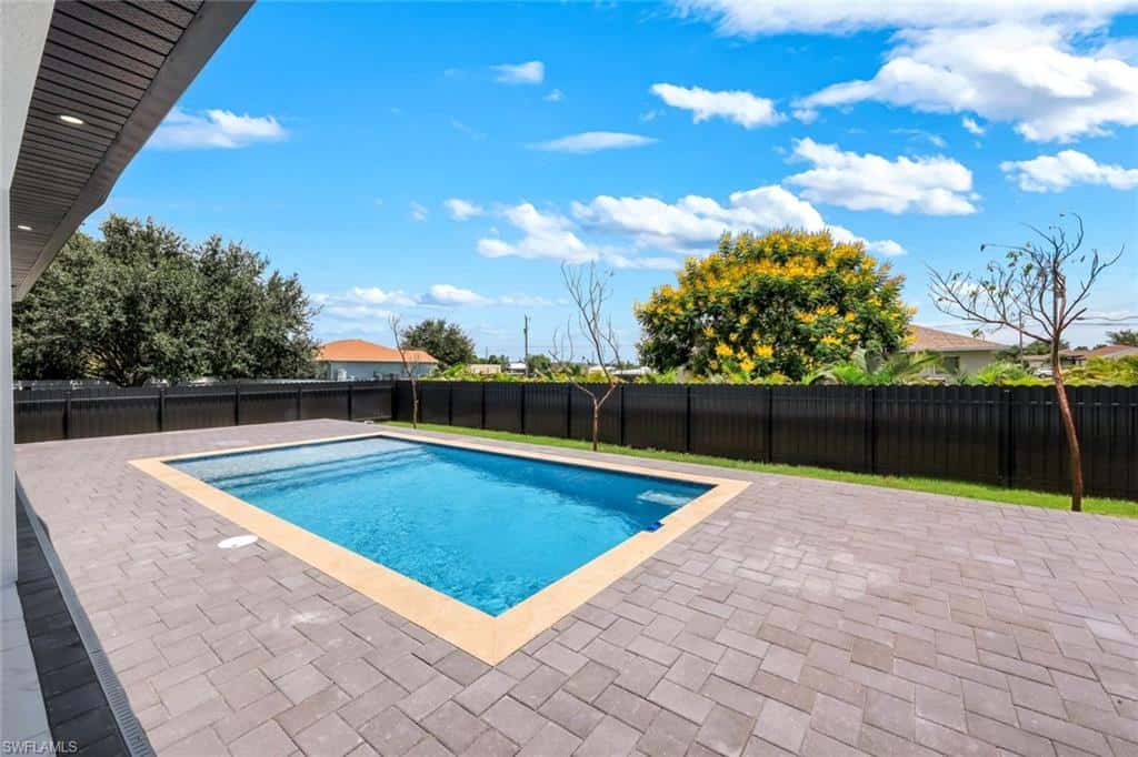 2214 15th Ter, Cape Coral, photo 33