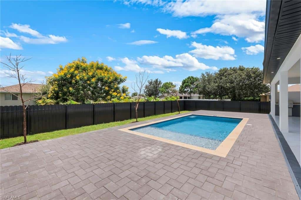 2214 15th Ter, Cape Coral, photo 35