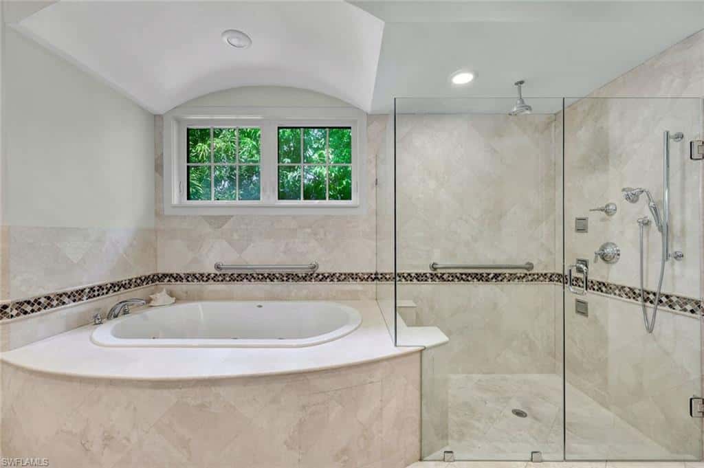 8840 Mariposa Ct, Naples, photo 15