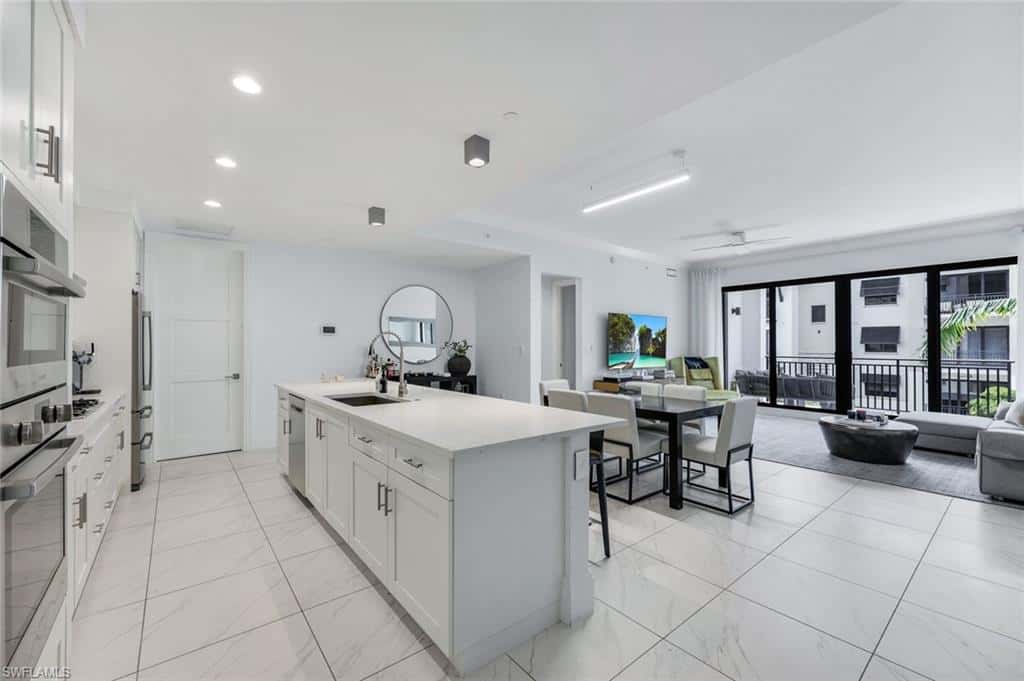1135 3rd Ave #303, Naples, photo 6