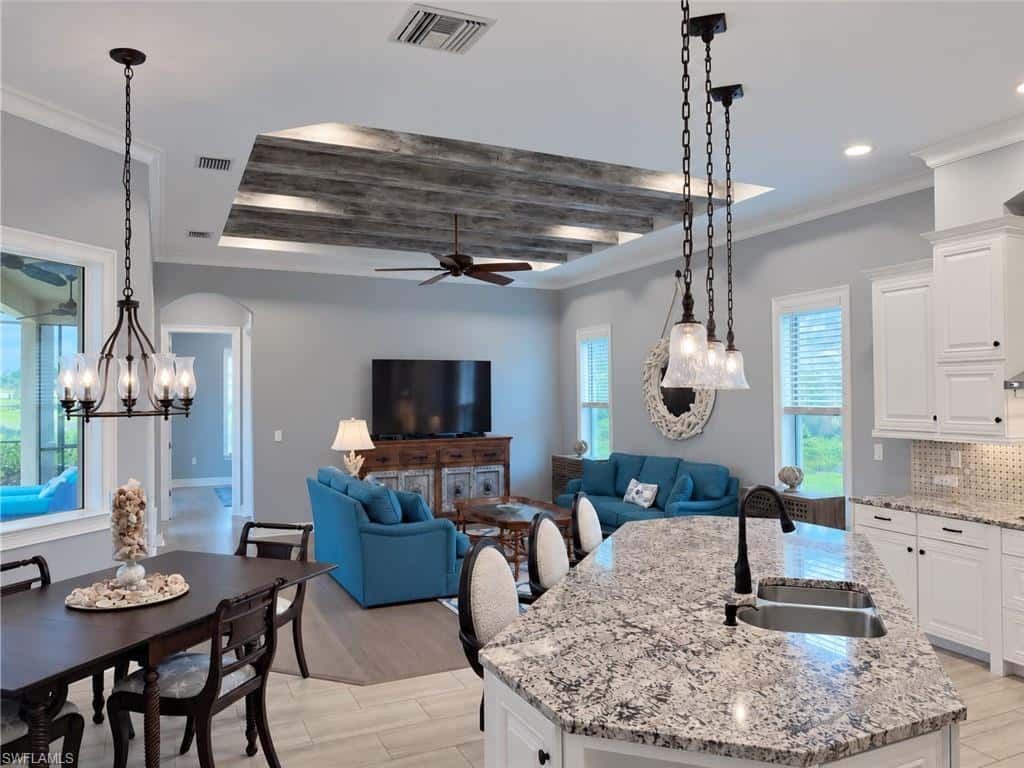 9369 Campanile Cir, Naples, photo 12
