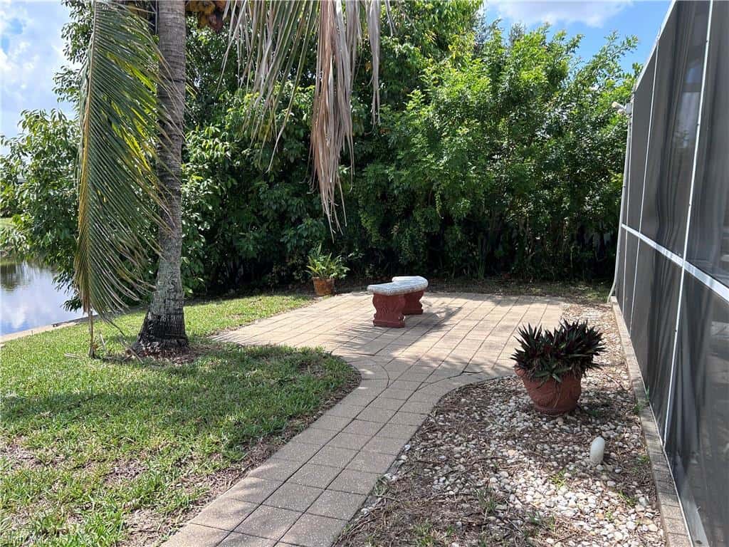 111 4th Pl, Cape Coral, photo 26