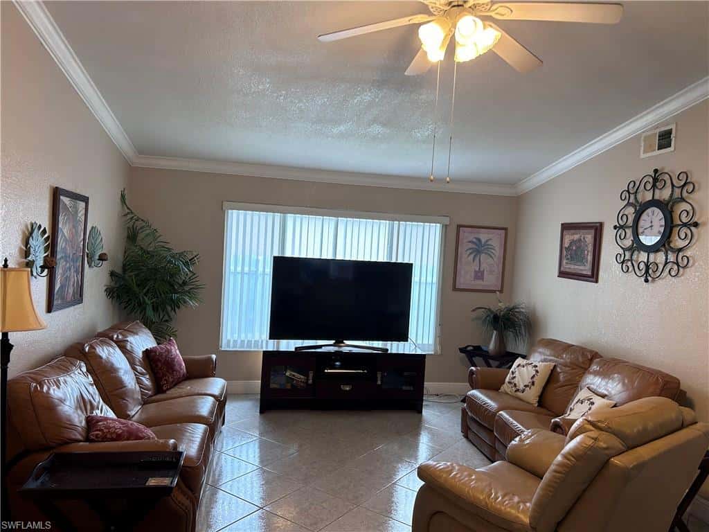 111 4th Pl, Cape Coral, photo 9