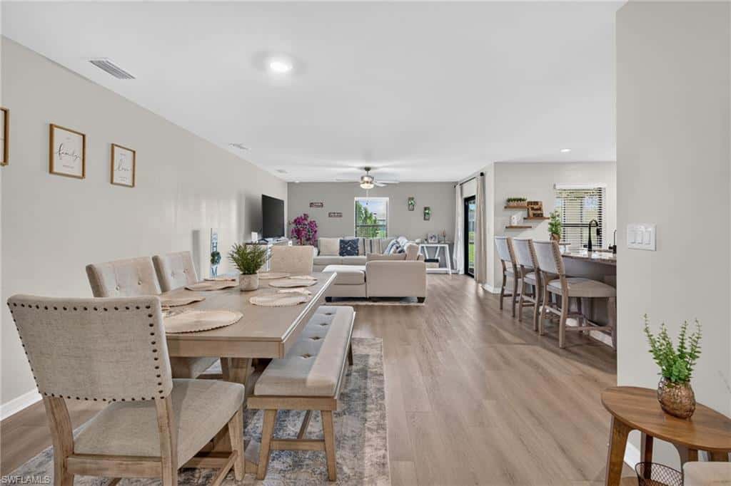 849 Sea Urchin Cir, Fort Myers, photo 8