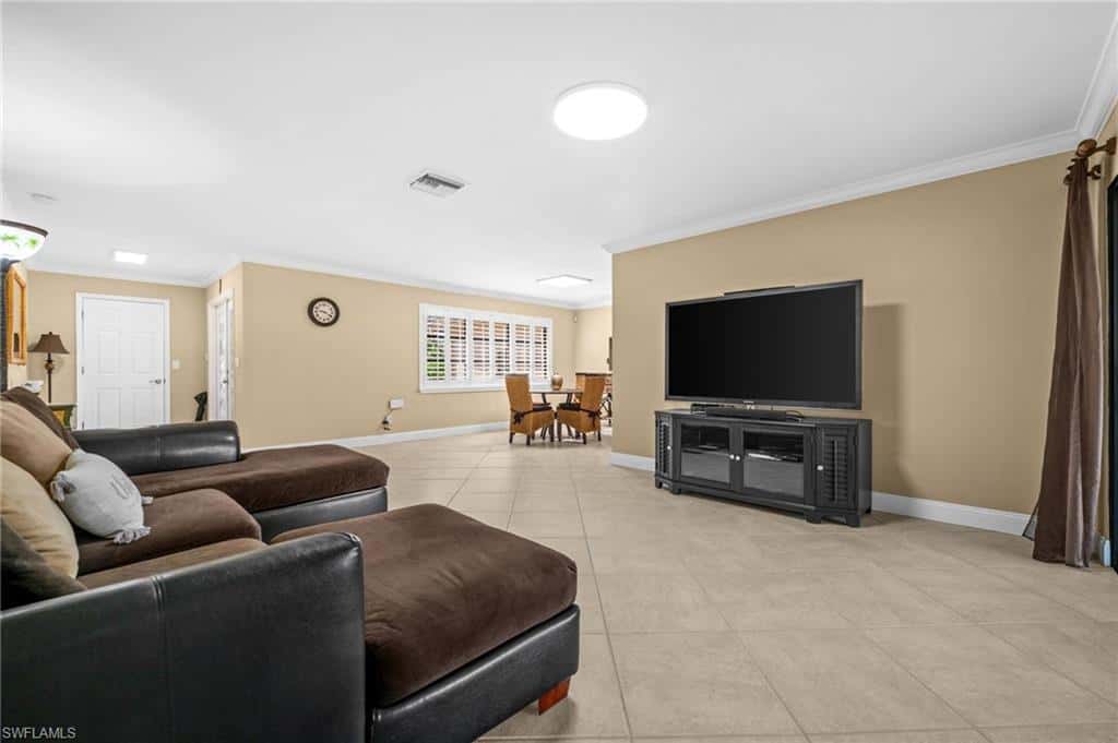 4165 Prestwick Ct, North Fort Myers, photo 9