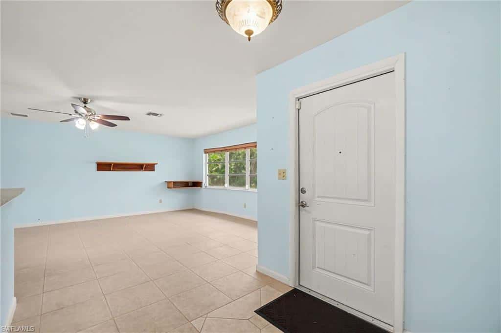 5791 Porpoise Rd, Bokeelia, photo 4