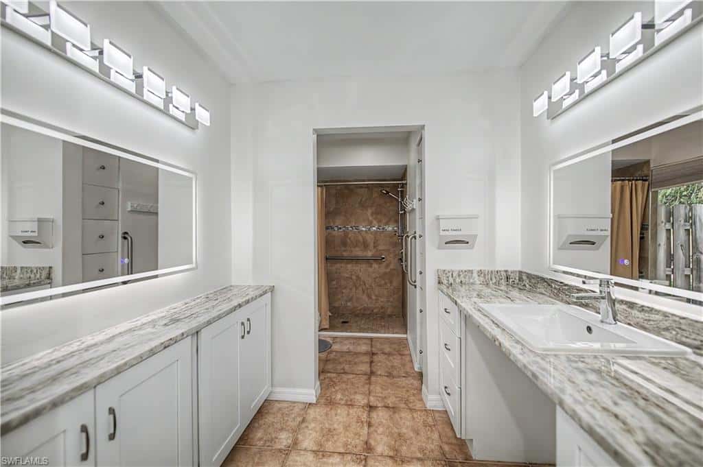 412 Cape Coral Pkwy, Cape Coral, photo 17