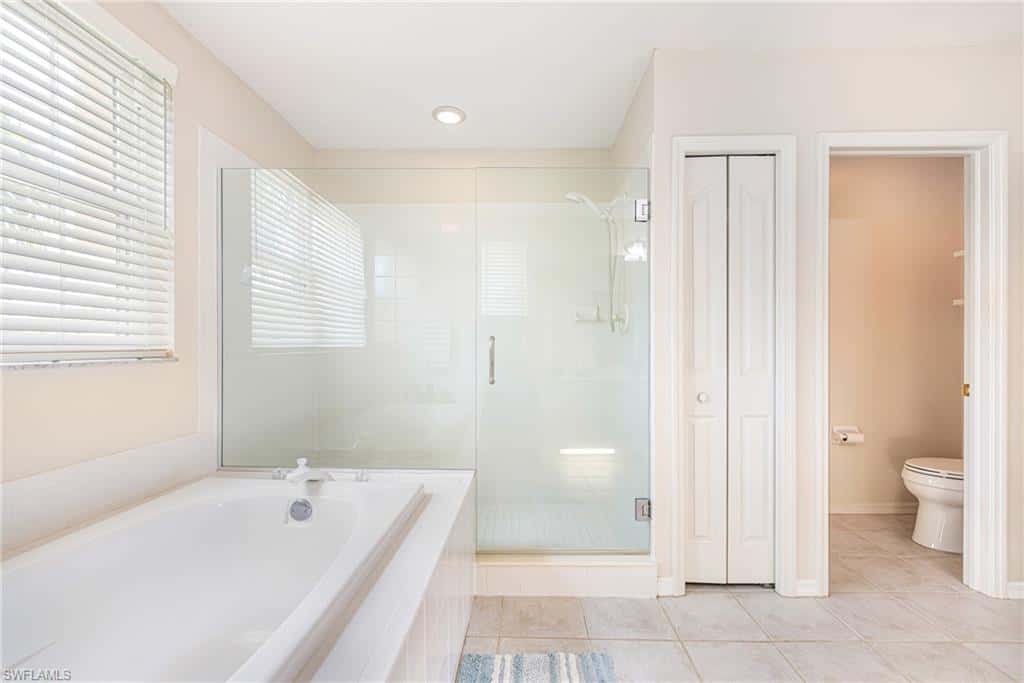 11117 Lakeland Cir, Fort Myers, photo 13