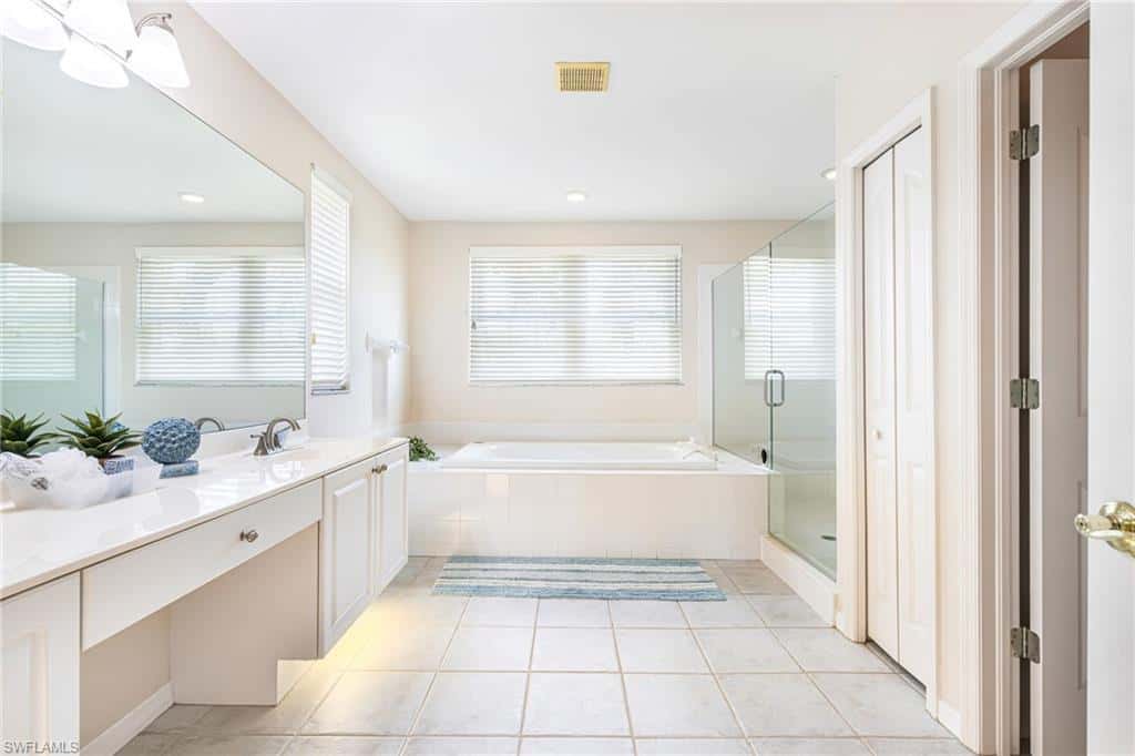 11117 Lakeland Cir, Fort Myers, photo 12