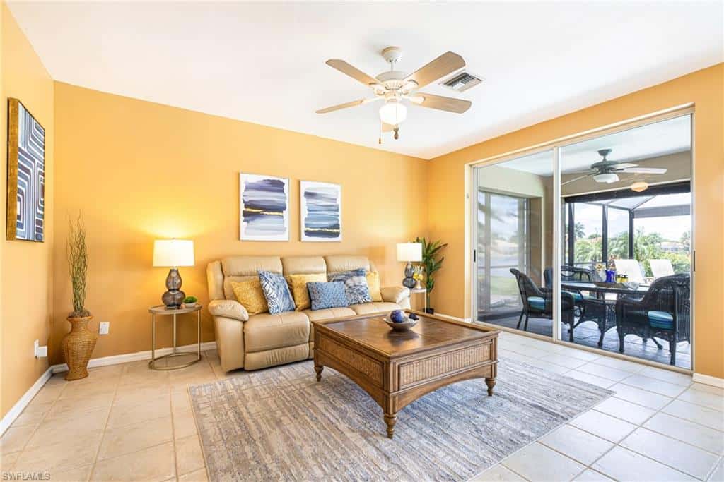 11117 Lakeland Cir, Fort Myers, photo 9