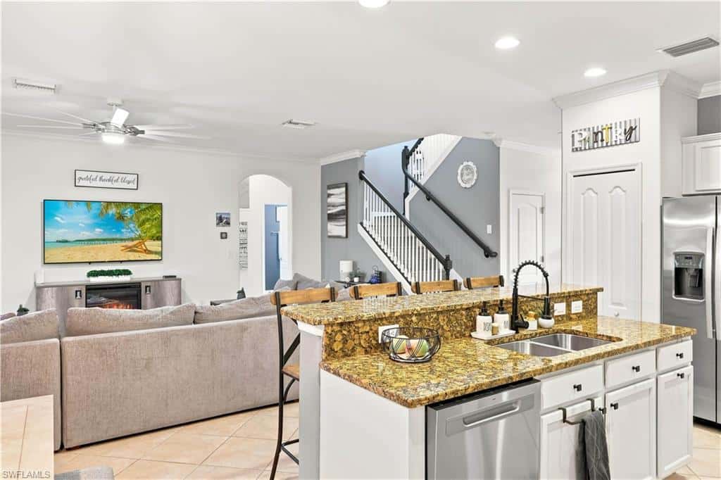 14658 Fern Lake Ct, Naples, photo 12