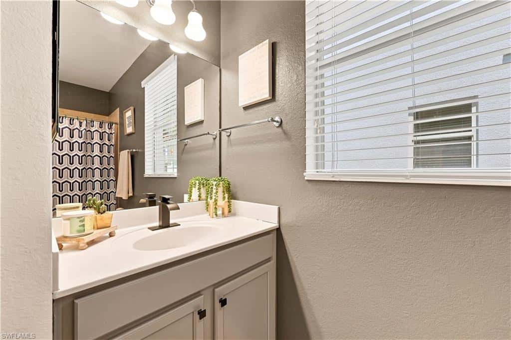 14658 Fern Lake Ct, Naples, photo 22