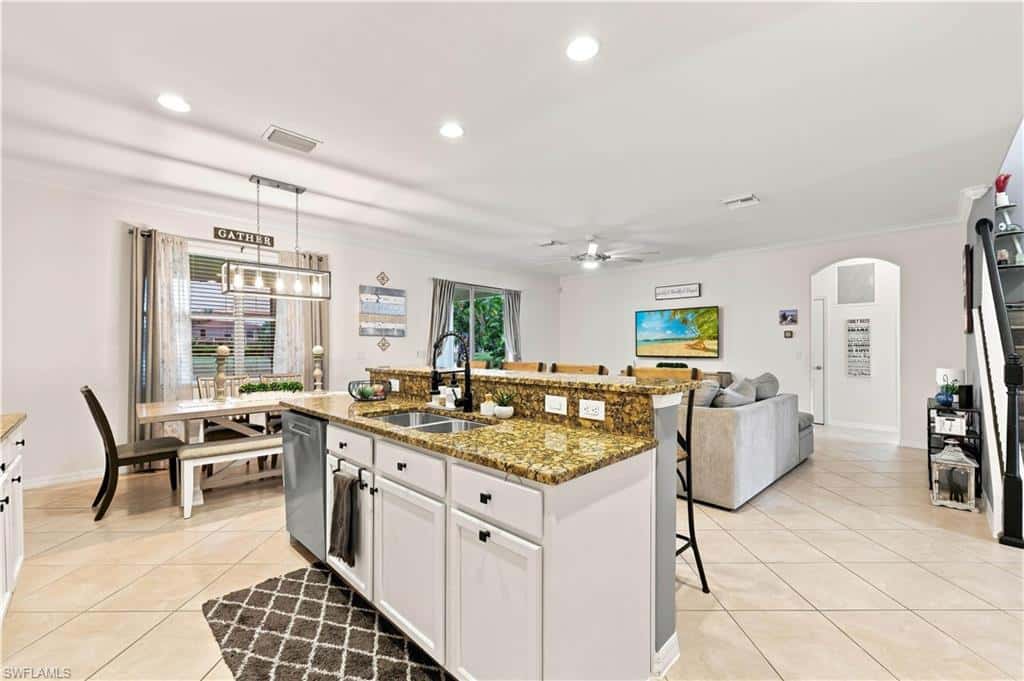 14658 Fern Lake Ct, Naples, photo 11