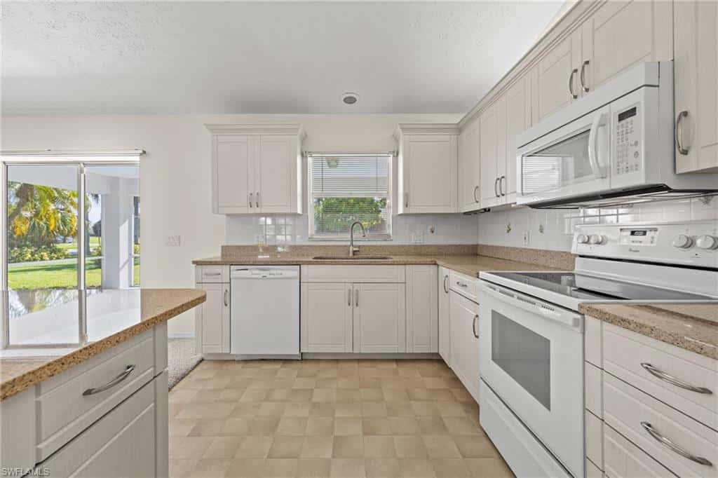 3278 Red Blush Way, Naples, photo 17