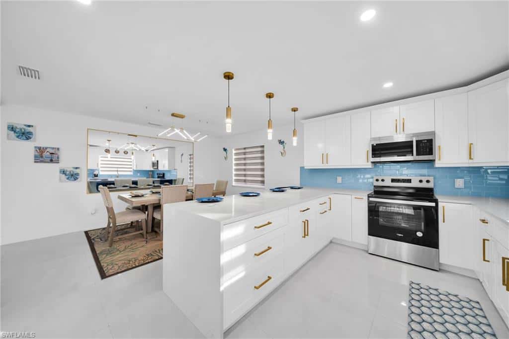 261 Egret St, Fort Myers Beach, photo 28