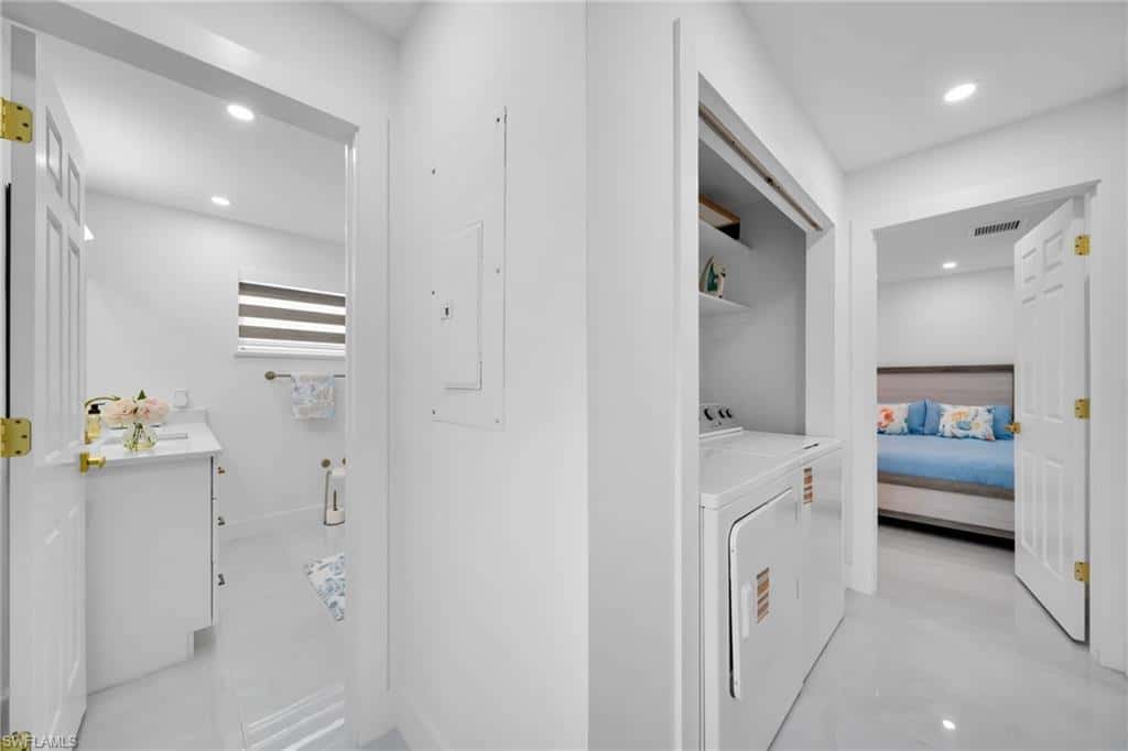 261 Egret St, Fort Myers Beach, photo 41