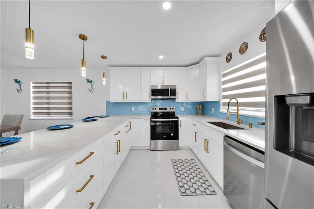261 Egret St, Fort Myers Beach, photo 29