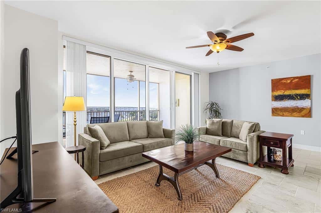 2090 First St #1009, Fort Myers, photo 5