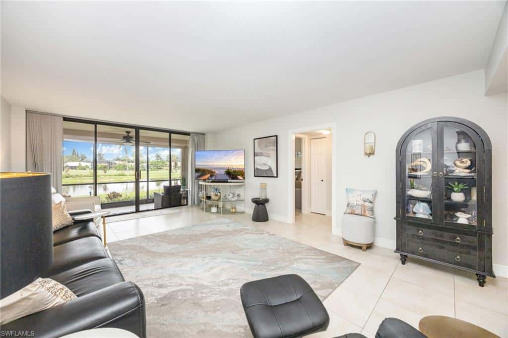 413 Augusta Blvd #105, Naples, photo 10